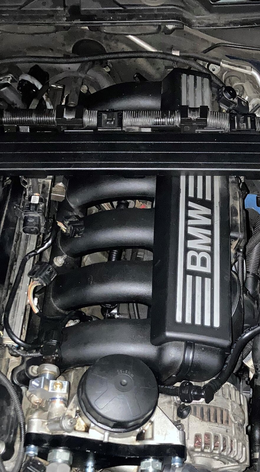BMW 3-stage DISA manifold installed in E90 engine bay